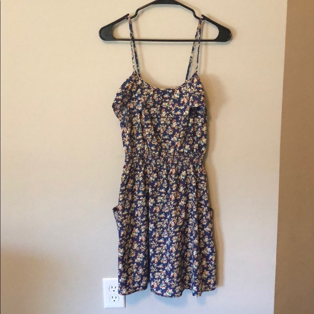 Xhilaration tank top dress with pockets - Floral